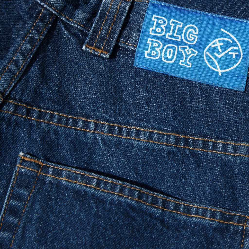 Polar SKate Co Big Boy Shorts Dark Blue zoom sur le label de la taille