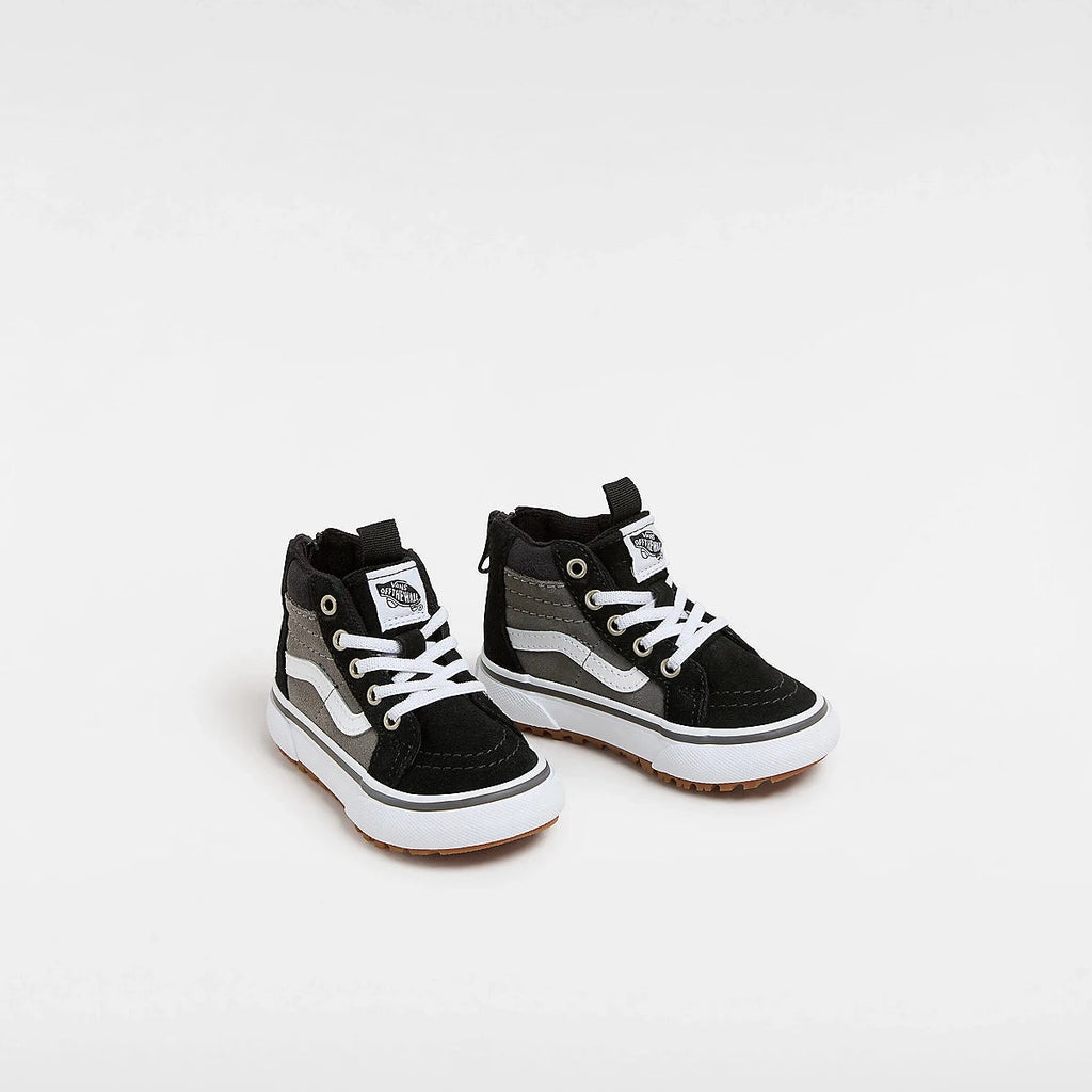 Chaussures Vans MTE Sk8-hi bébé zip paire vue de 3/4 face