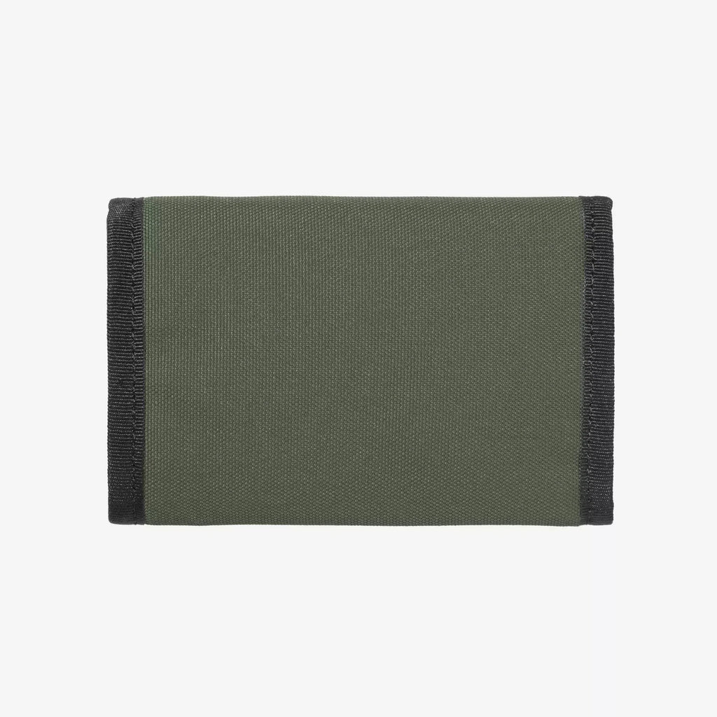 Portefeuille Carhartt WIP Alec Wallet Opuntia en polyester recyclé déperlant, avec 6 fentes cartes, porte-monnaie Velcro® et Square Label – dispo à Mons. Vu de dos