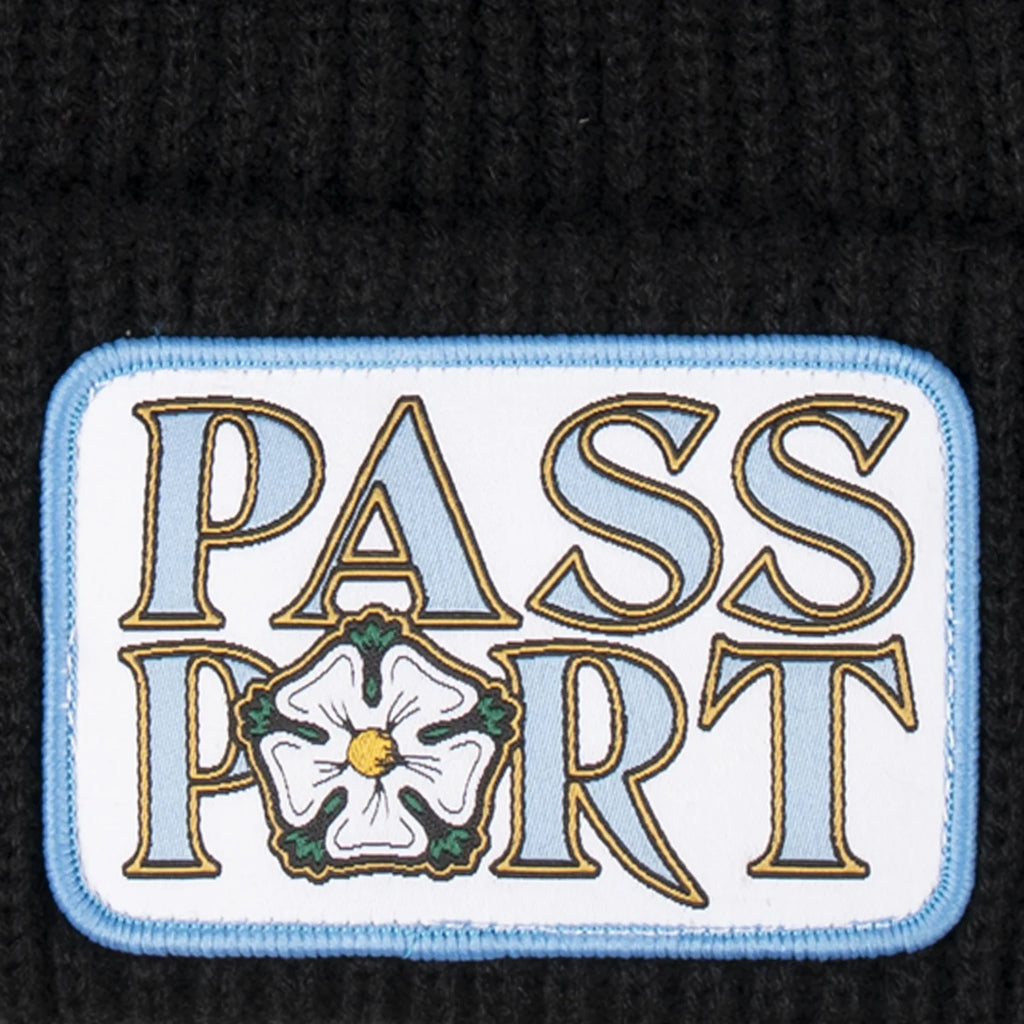 PassPort Rosa Beanie (Black)