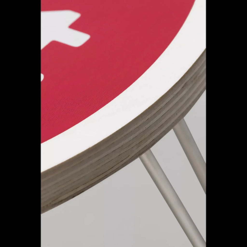 Carhartt WIP Heart Folding Table (Scarlet/White)