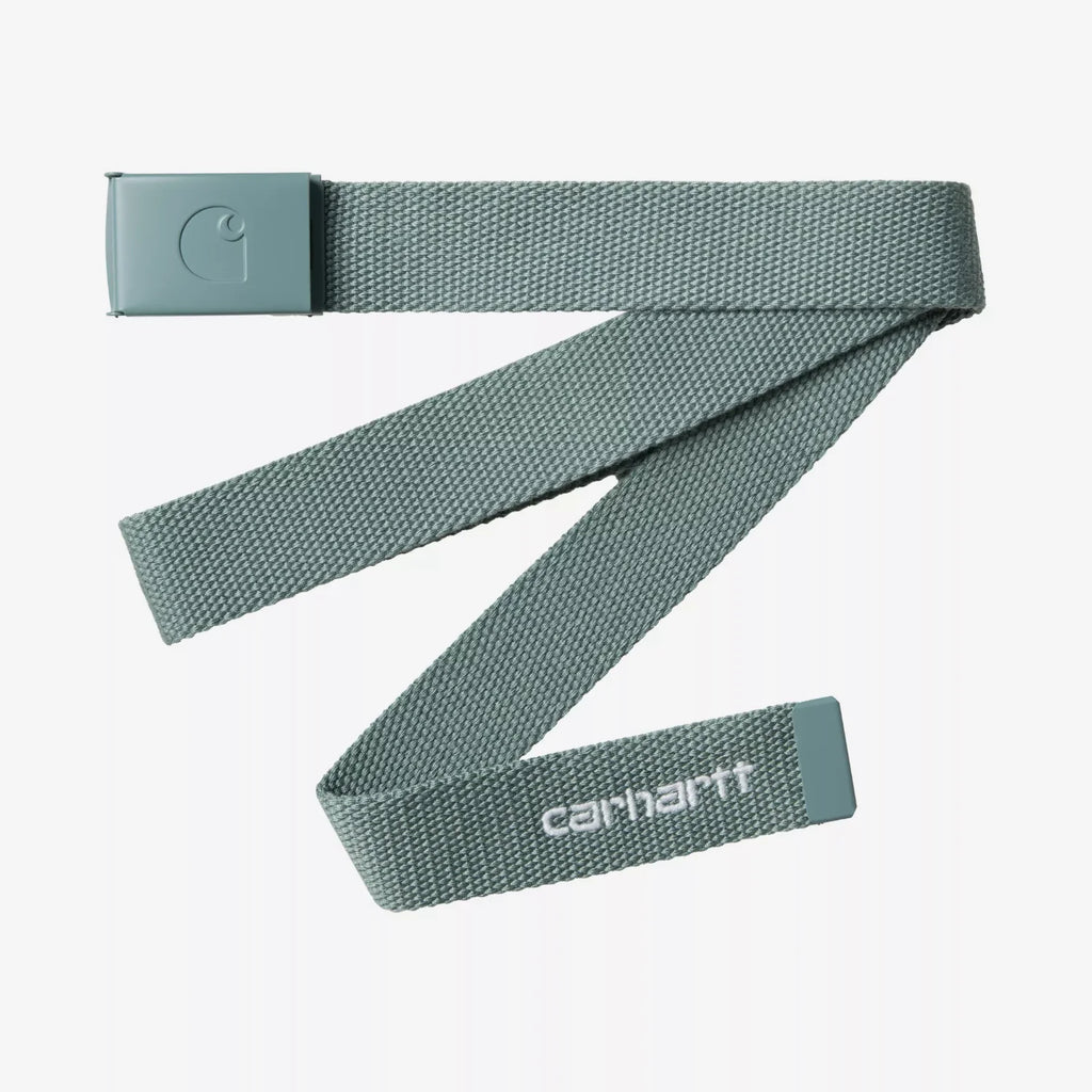 Ceinture Carhartt WIP C-Logo Tonal Silver Pine/White polyester avec boucle logo C en relief – skateshop Mons
