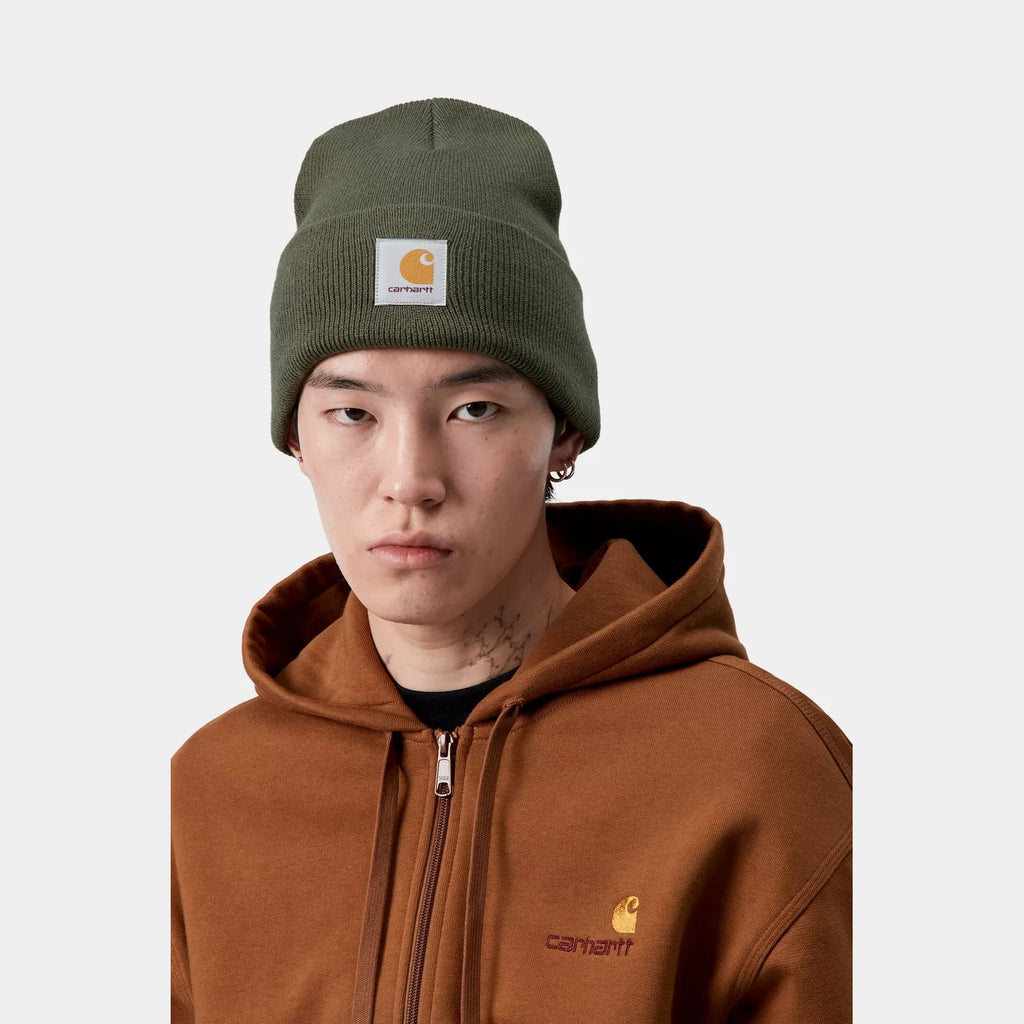 Bonnet Carhartt WIP Acrylic Watch Hat Opuntia maille côtelée unisexe – skateshop Mons - Vue portée par un mannequin