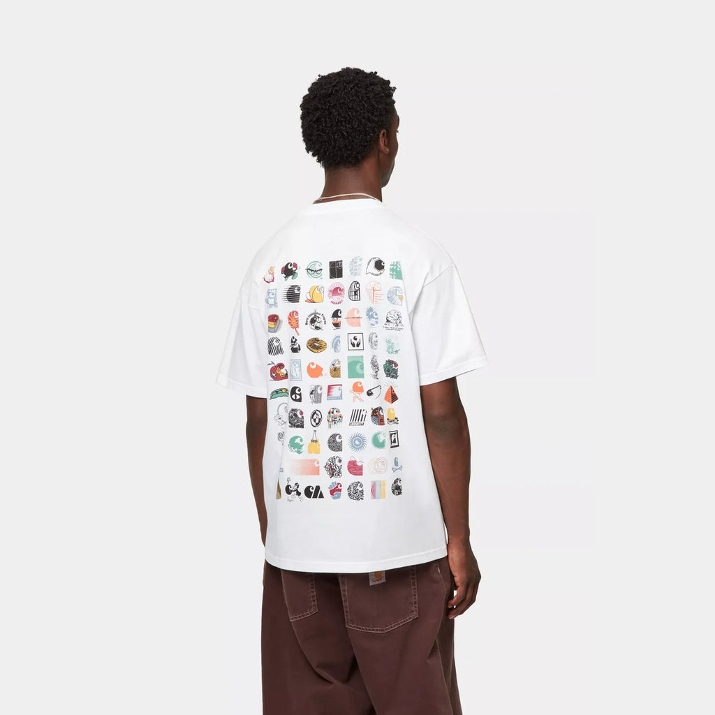 T-shirt C Logo Archive Carhartt WIP – coton bio loose fit imprimés graphiques – skateshop Mons - Vue de dos porté par un mannequin