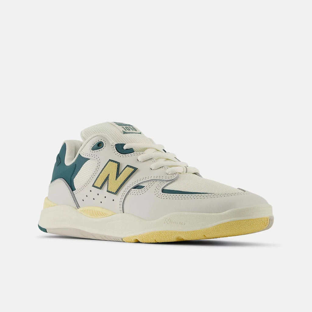 Chaussures New Balance Numeric 1010 Tiago Lemos New Spruce White vue de 3/4 face 