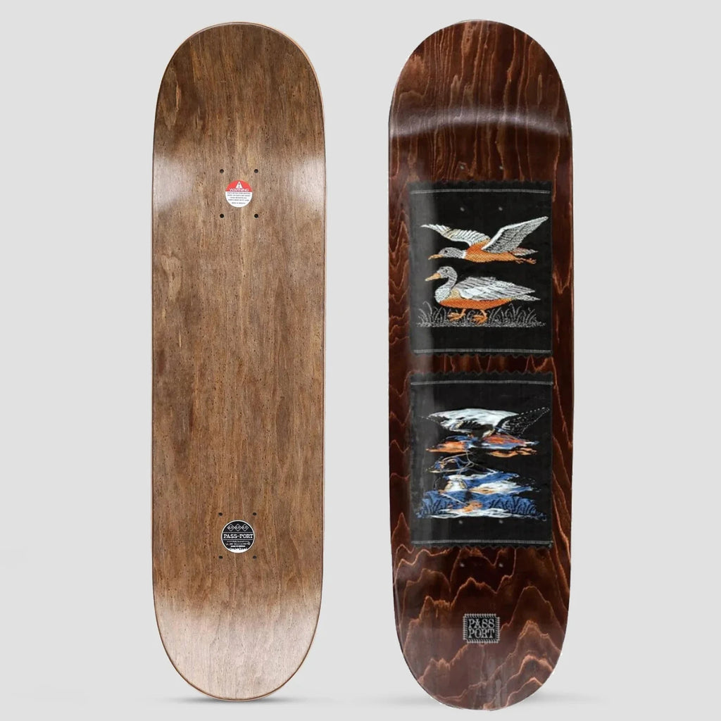 Passport Deck 8.25 Threads Duck Series Skateboard Deck vue de face et de dos