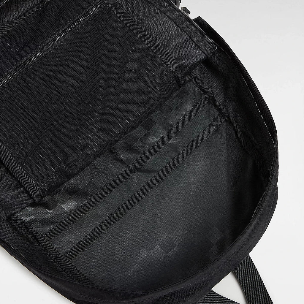 Zoom sur la poche à laptop du sac à dos Original Noir, brodé sur du tissu CORDURA® durable.