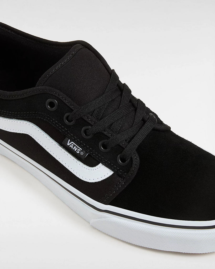 Chaussures Vans Chukka Low Black White Vue 3/4 face extérieur