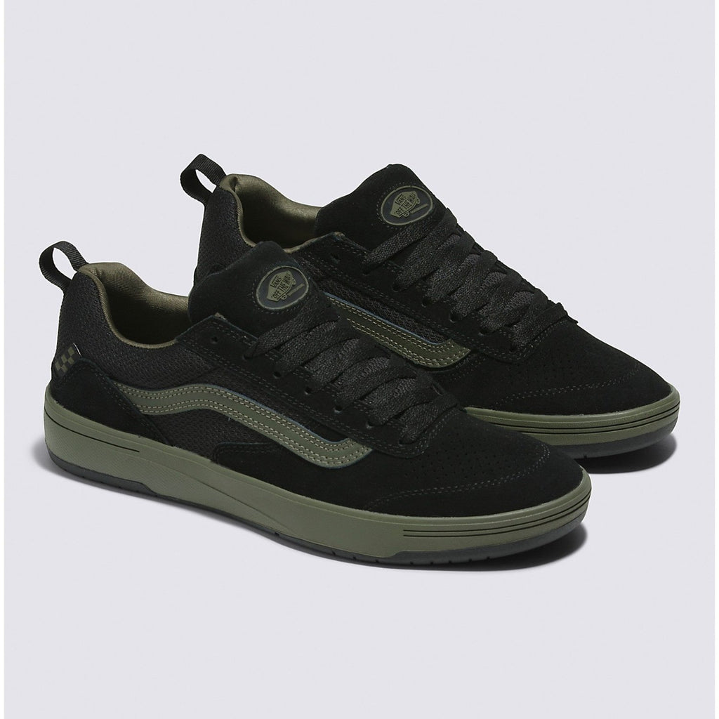 Paire de chaussures Vans Zahba Fatigue Black vue de 3/4 face